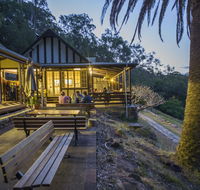 Sydney Pittwater YHA - e-Seniors