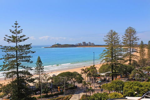 Syrenuse 22 - 3 BDRM Oceanview Apt On Esplanade - e-Seniors 0