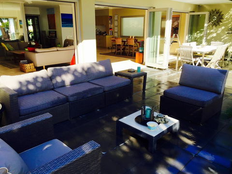 Tali Oak Beach House - e-Seniors 2