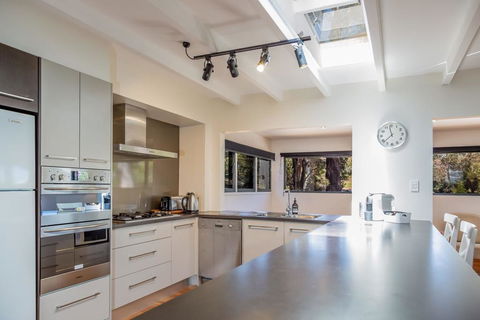 Tallwood 24, NARRWALLEE - e-Seniors 1