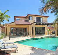 Tarcoola 41 - 5 BDRM Canal Home with Pool - e-Seniors