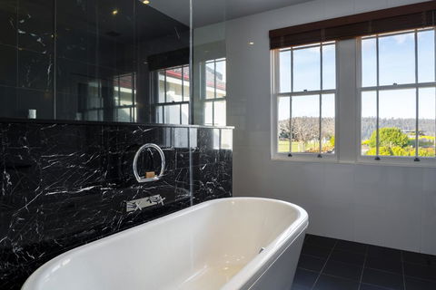 Tarraleah Lodge - e-Seniors 1