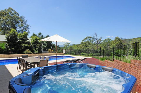 Tatiara - Spacious Family Friendly Home! - e-Seniors 3