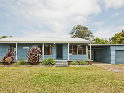 Tea Tree Cottage - Great Yard For Pets And Kids - e-Seniors 0
