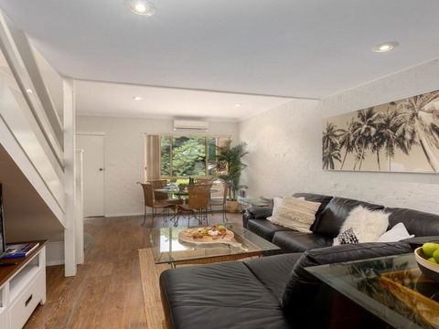 Tehidy Townhouse - e-Seniors 0