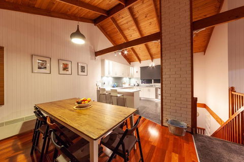 The Albatross - e-Seniors 1