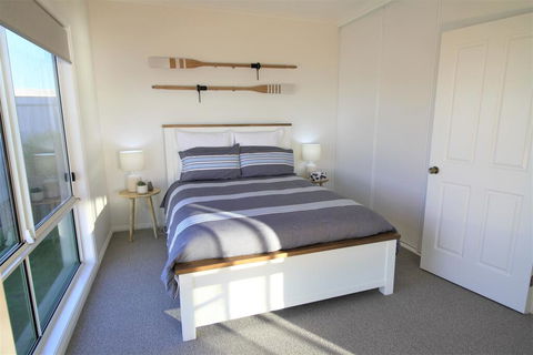 The Beach House - Point Turton - e-Seniors 2