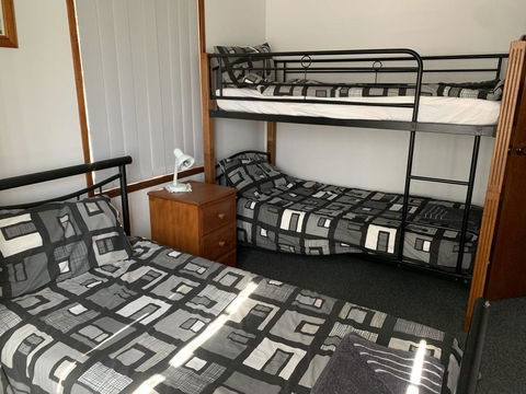 The Beach House On Fitzroy @ Anna Bay - e-Seniors 3