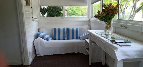 The Boathouse A 3 Bedroom House - e-Seniors 3