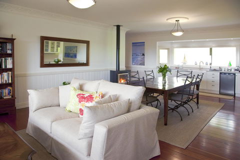 The Bryn At Tilba - e-Seniors 2