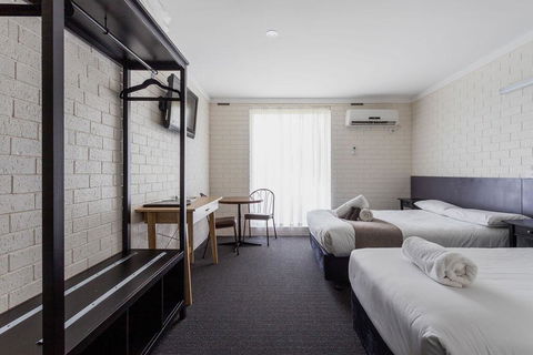 The Busselton Motel - e-Seniors 2