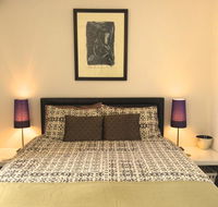 The Chee Bondi - e-Seniors