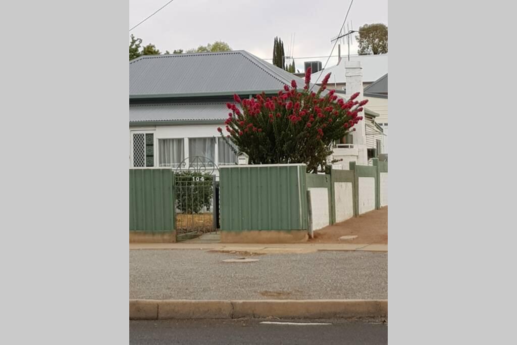 Packsaddle NSW e-Seniors