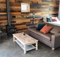 The Cottage - 58 Acre Farm Stay at Hanging Rock - e-Seniors