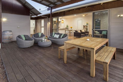The Deck - e-Seniors 2