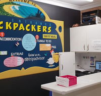 The Entrance Backpackers - e-Seniors