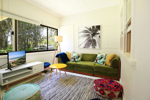 The Endless Summer @ Culburra - Pet Friendly - 2 Mins To Beach - e-Seniors 1