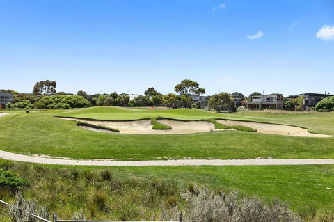 The Fairway Club - e-Seniors 0
