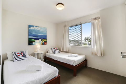 The Headlands Apartments - e-Seniors 2