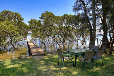 The Jetty At Culburra Beach - Pet Friendly Waterfront - e-Seniors 3