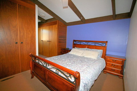 The Lakefront 69 Townsend Street - e-Seniors 1