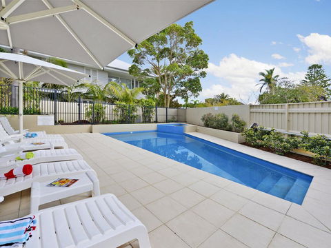 The Lookout At Iluka Resort Apartments - e-Seniors 2