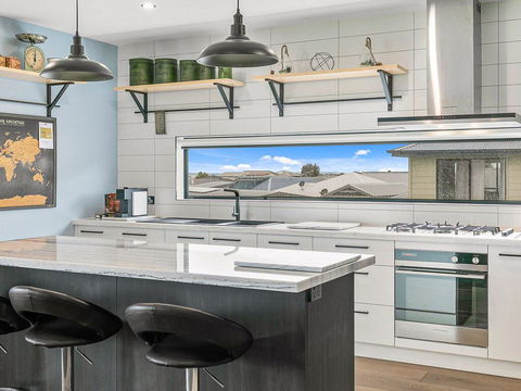 The Mansion - e-Seniors 1