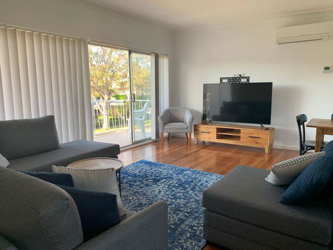 The Norburn', 3 Norburn Avenue - Aircon, Boat Parking, Close To Water & Clubs - e-Seniors 3
