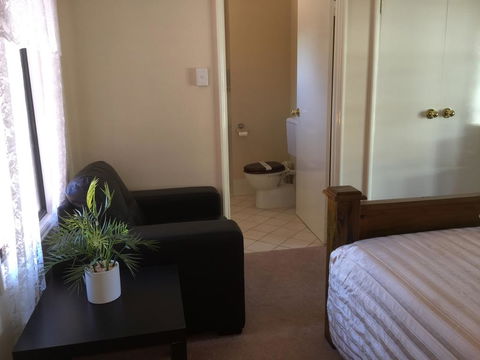 The Nosh & Nod - Howick Street - e-Seniors 2