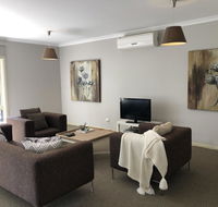 The Old Coolstore - Jonathon Apartment - e-Seniors