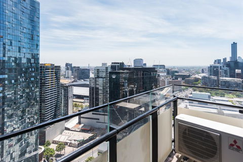 The Platinum Apartment In Melbourne - e-Seniors 2