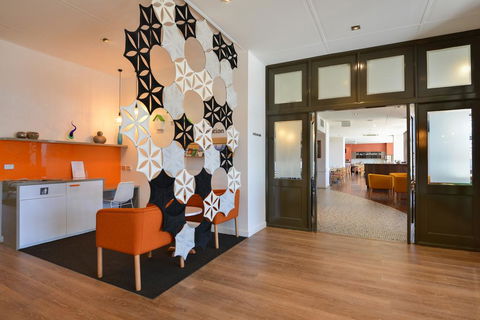 The Plaza Hotel Kalgoorlie - e-Seniors 1