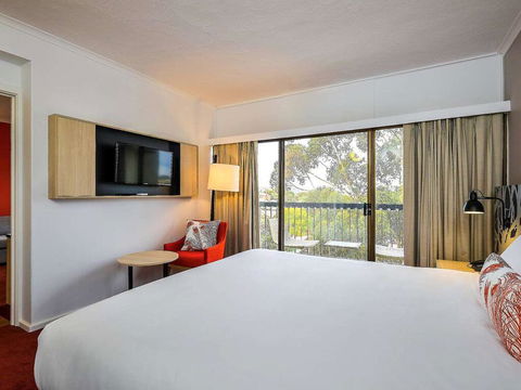 The Plaza Hotel Kalgoorlie - e-Seniors 2