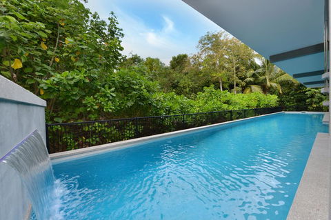 The Port Douglas Beach House - e-Seniors 1