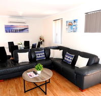 The Royal Dolphin Holiday Home - e-Seniors