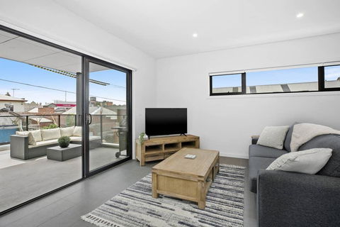 The Ryan Geelong CBD - e-Seniors 2