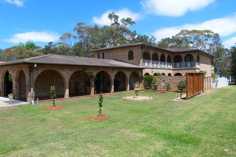 The Sanctuary At Paradise Beach B&B - e-Seniors 2