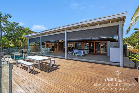The Savoy Beach House - e-Seniors 3