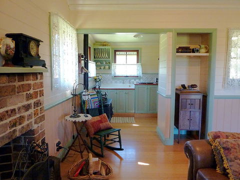 The Settlers Cottage - Kangaroo Valley - e-Seniors 2