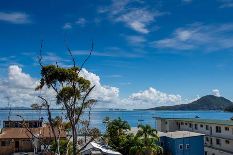The Shoal Unit 405 - Shoal Bay - e-Seniors 0