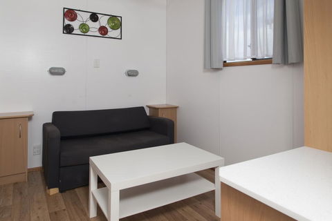 The Sundowner Cabin & Tourist Park - e-Seniors 2