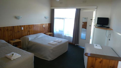 The Terang Motor Inn - e-Seniors 2