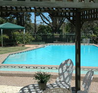 The Tree Motel - e-Seniors