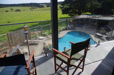 The View On Grossmans - e-Seniors 3