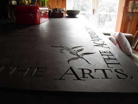 The Woolshed And Farmhouse Blue, Bruny Island - e-Seniors 0