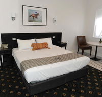 The Yarrawonga Hotel - e-Seniors