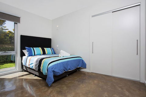 Tides Apartments Port Fairy - e-Seniors 3