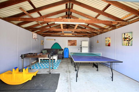 Tilly's Retreat - Pet Friendly - 3 Min Walk To Beach - e-Seniors 3
