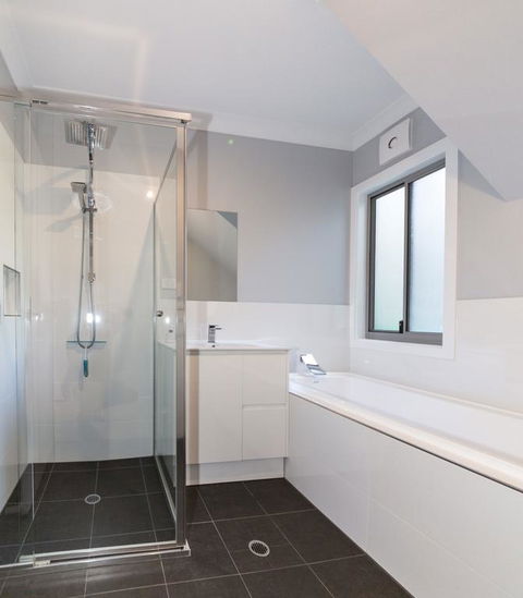Time Away - 50 Turnberry Drive - e-Seniors 3