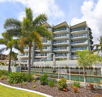 Tingeera Luxury Beachfront Apartments - e-Seniors